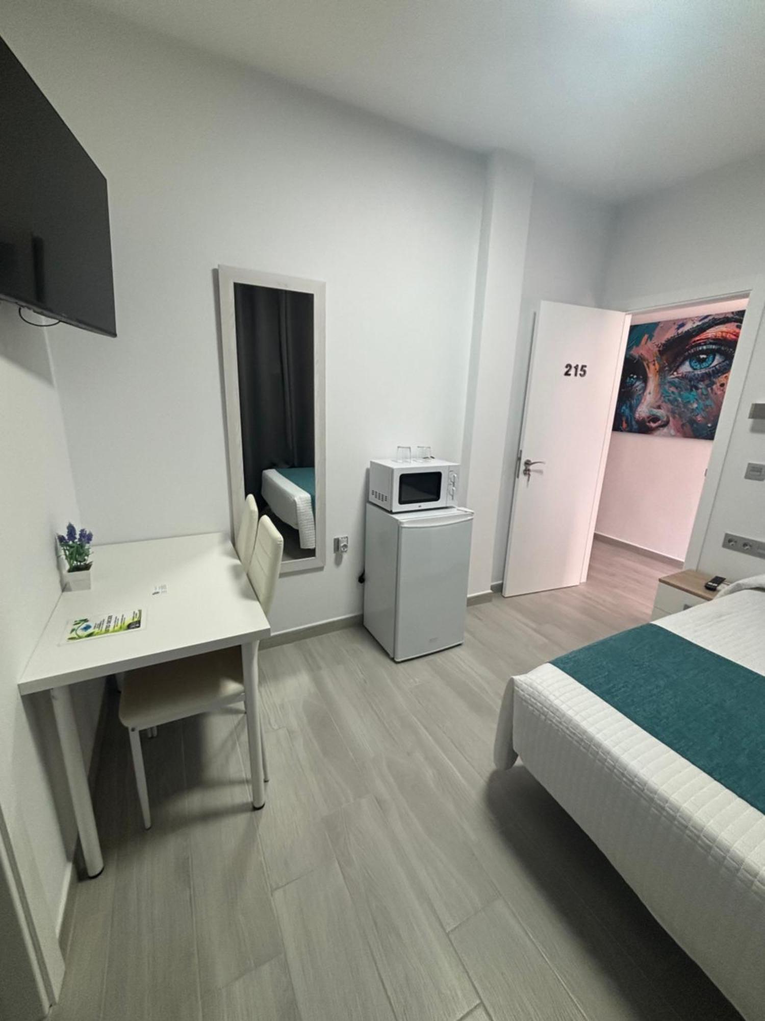 Hostal Los Mellizos Conil De La Frontera Bagian luar foto