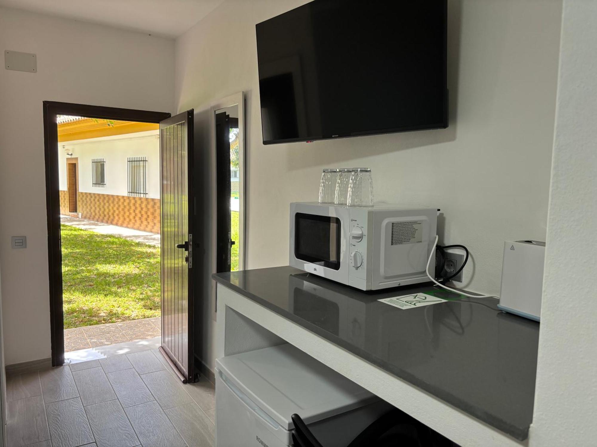 Hostal Los Mellizos Conil De La Frontera Bagian luar foto