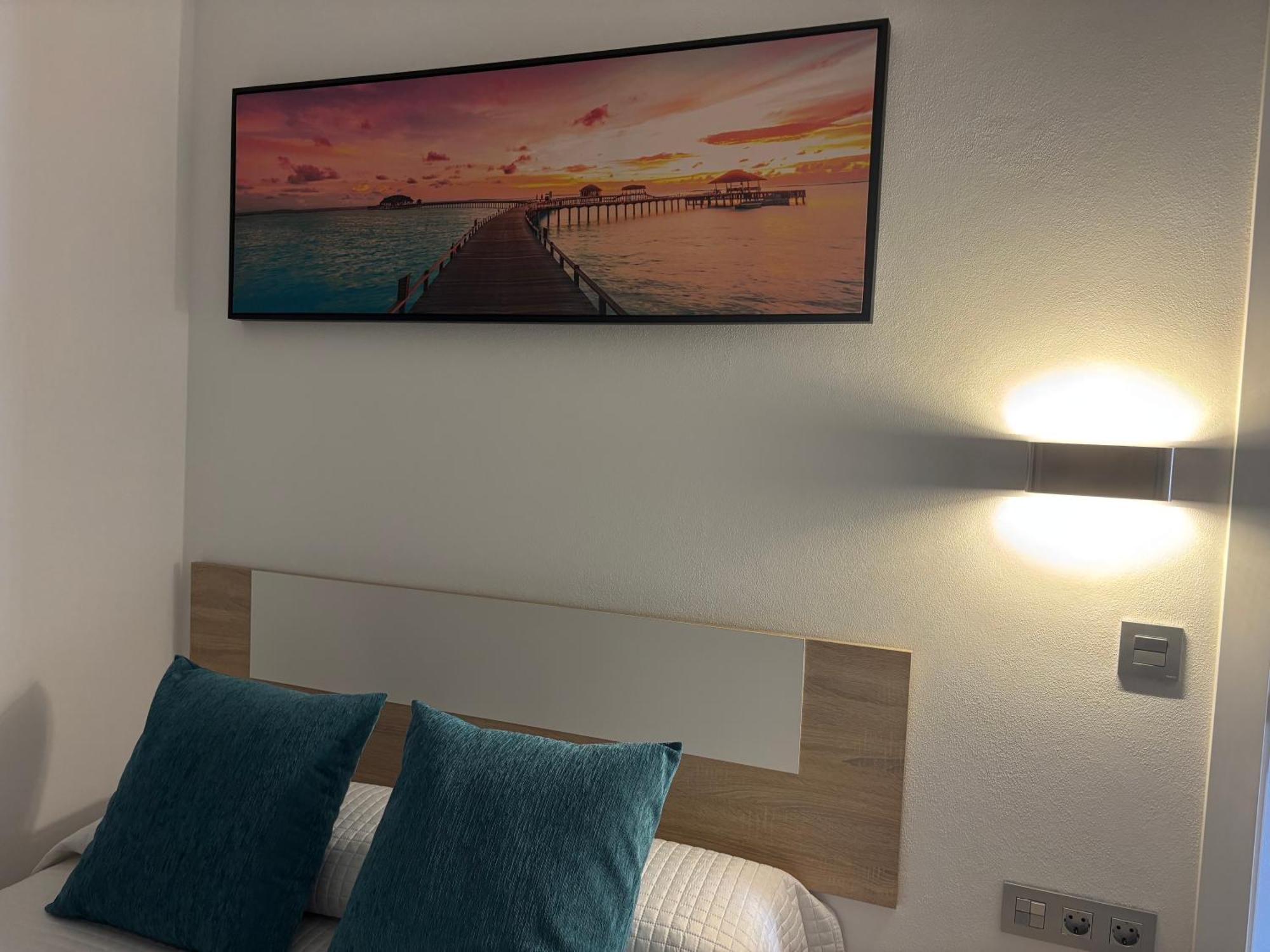 Hostal Los Mellizos Conil De La Frontera Bagian luar foto